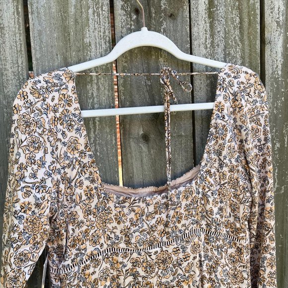 Free People Boheme Mini Dress in Ivory Floral Long Sleeved Open Back Size 10 New - Picture 6 of 12